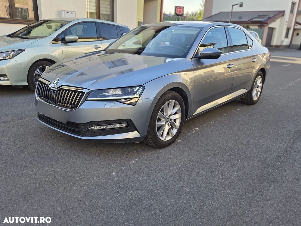 Skoda Superb 2.0 TDI DSG Ambition - 3