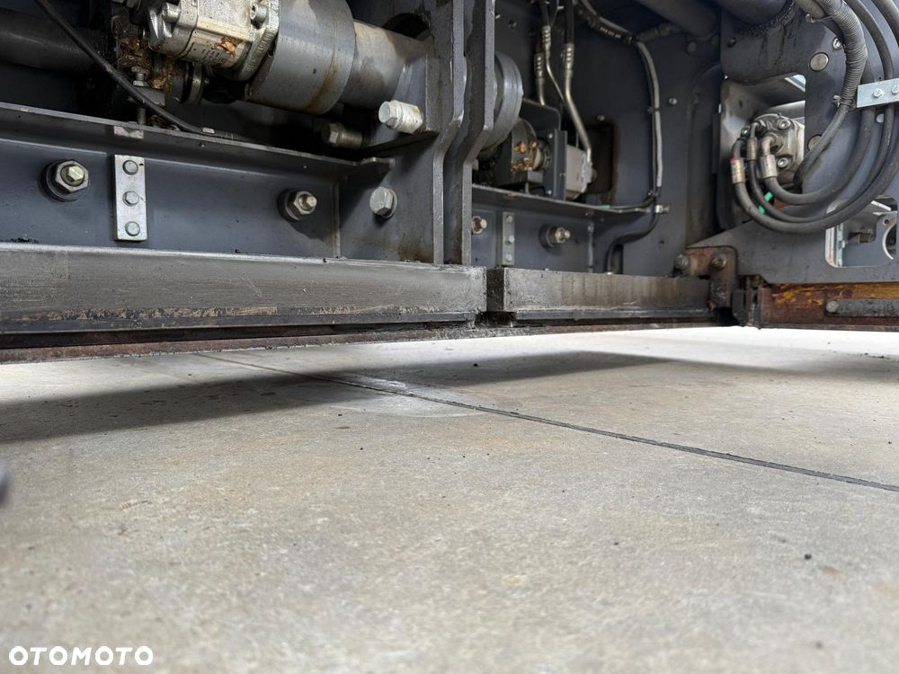 Vogele Super 800i - 12