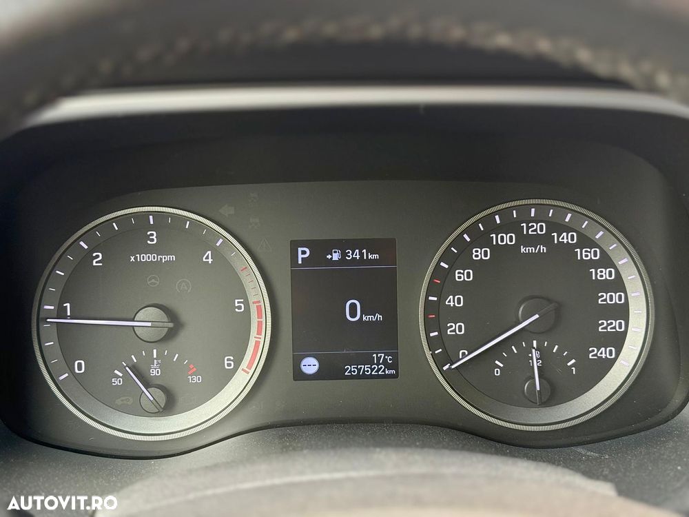 Hyundai Tucson blue 1.6 CRDi 2WD DCT Advantage - 17