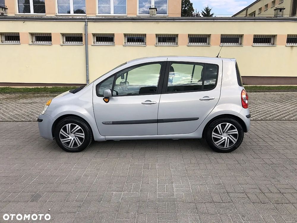 Renault Modus 1.6 16V Dynamique - 7
