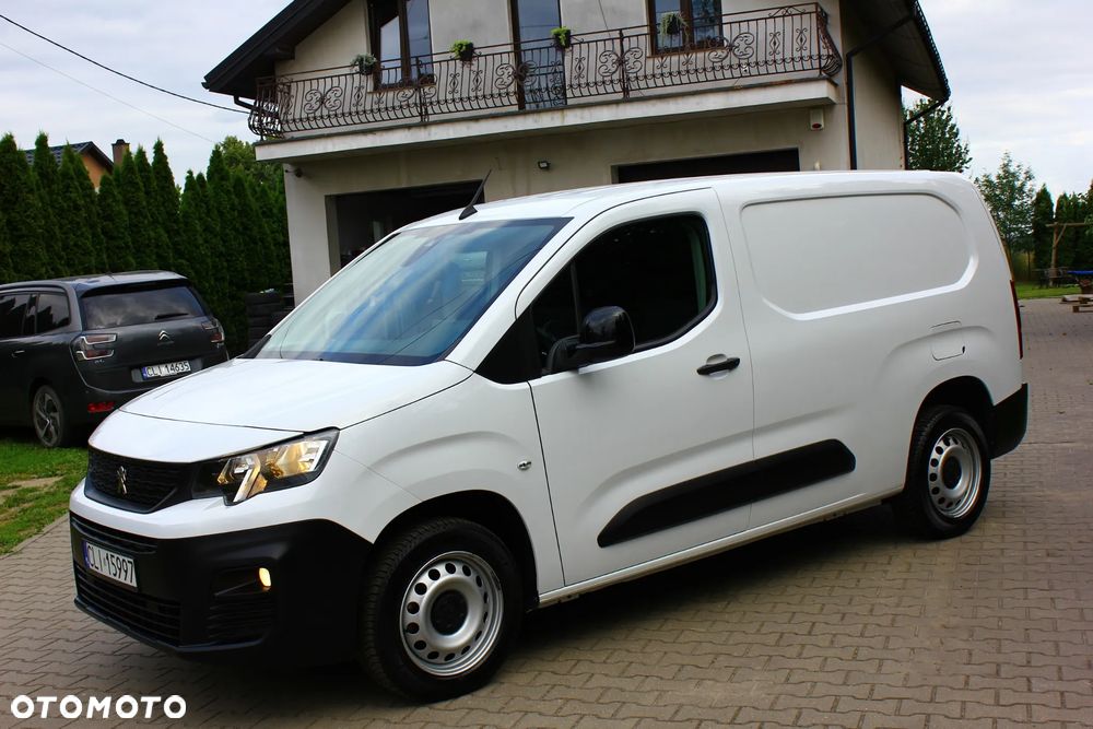 Peugeot PARTNER 1.5HDI 130KM AUTOMAT 8 BIEGÓW LONG DŁUGI 3 OSOBOWY PERFEKT AUTO NAVIGACJA KAMERY,ASYSTENTY,VF23% - 15