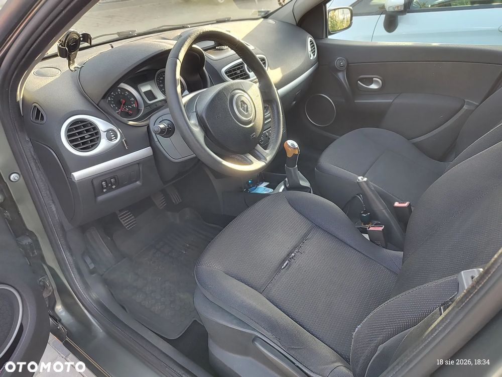 Renault Clio 1.2 TCE Alize - 11