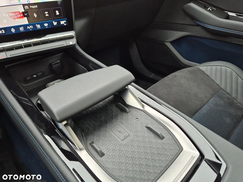 Renault Rafale 1.2 E-Tech PHEV 4x4 300 atelier Alpine MMT - 16