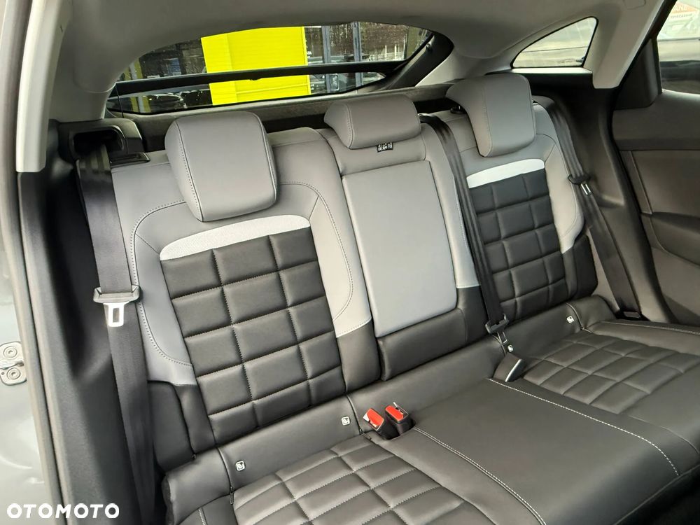 Citroën C4 1.2 mHEV Max eDCT6 - 10