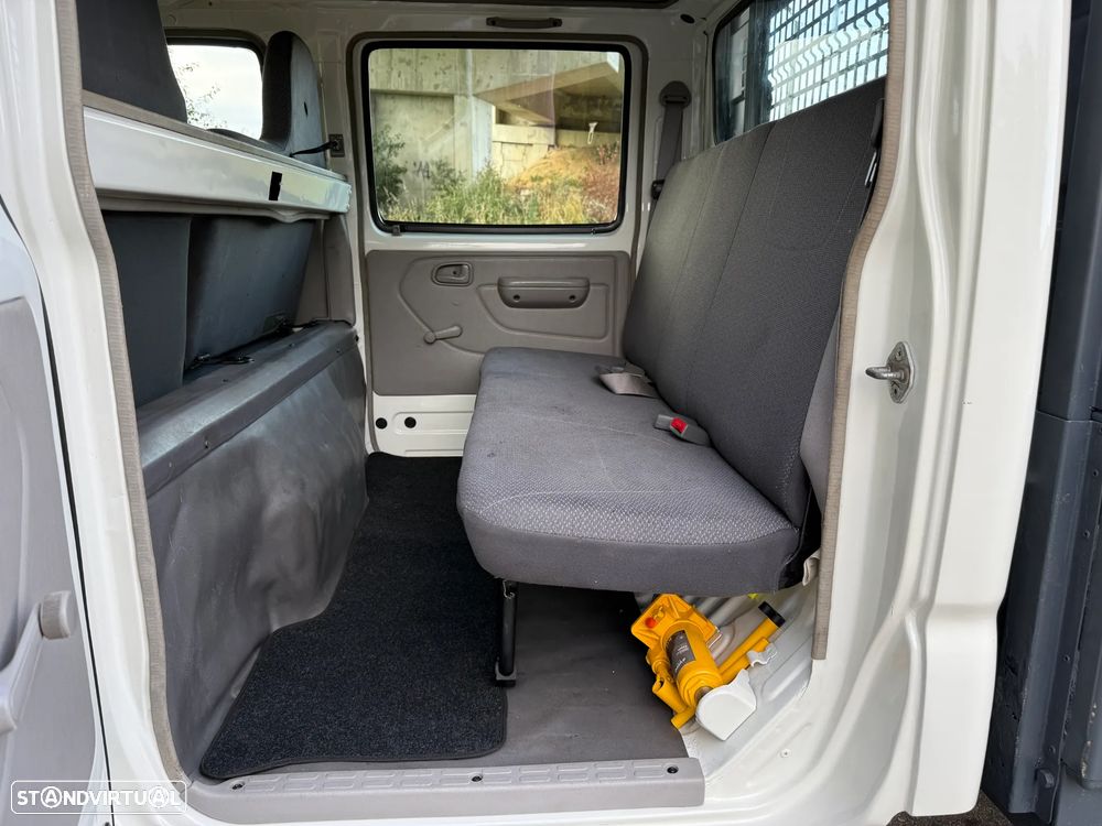 Toyota DYNA S 32.25 3.0 D4D CAB. DUPLA - 17