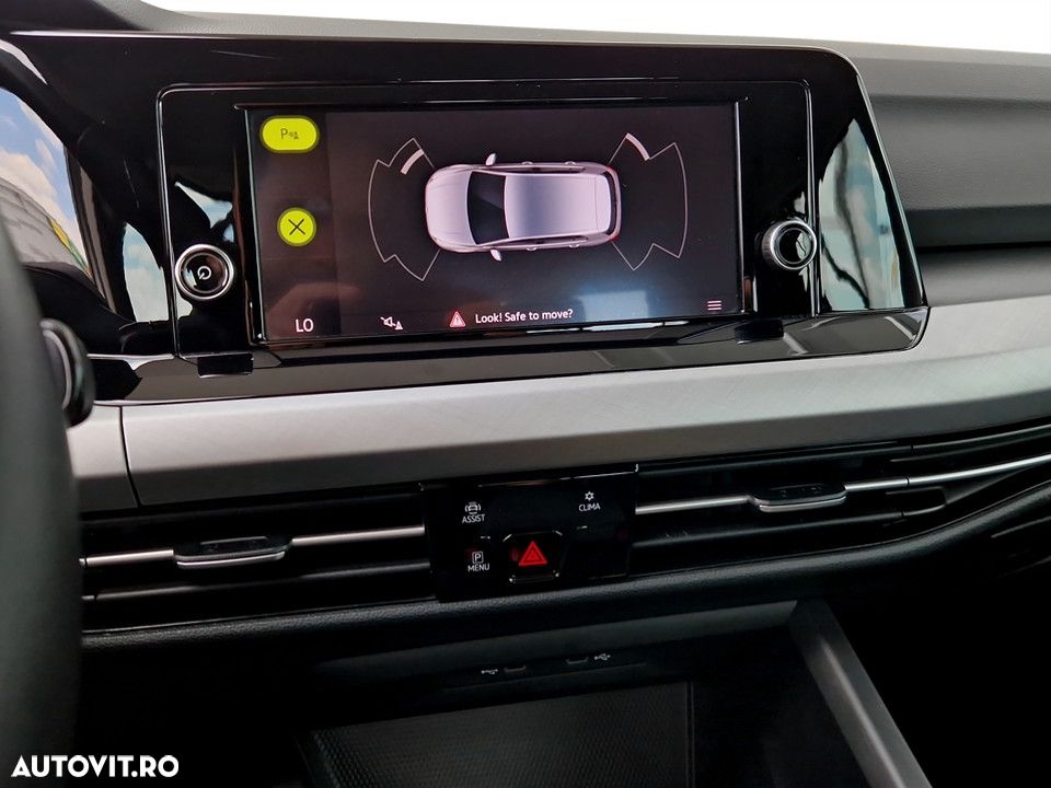 Volkswagen Golf 1.0 eTSI DSG MHEV Life - 21