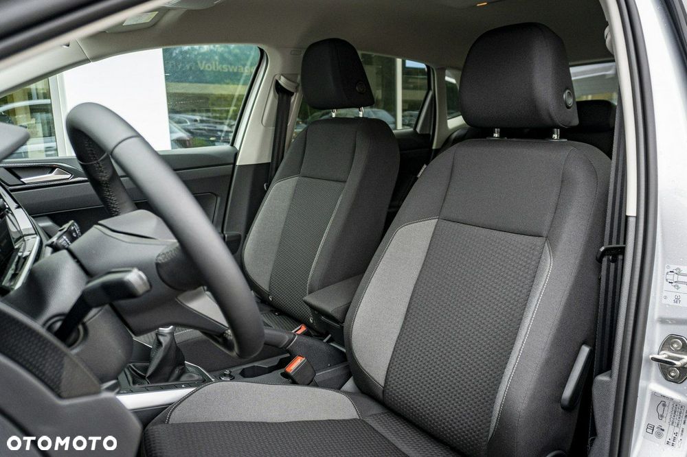 Volkswagen Polo - 12