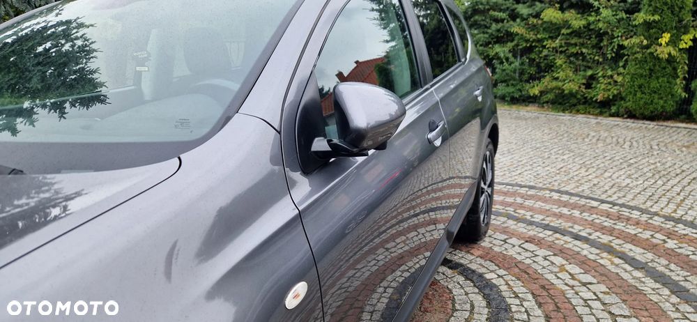 Nissan Qashqai+2 2.0 360 - 26