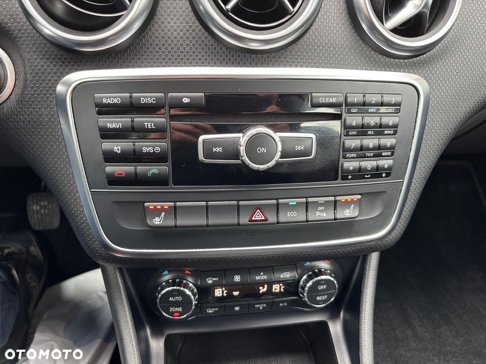 Mercedes-Benz Klasa A 200 (BlueEFFICIENCY) Urban - 16