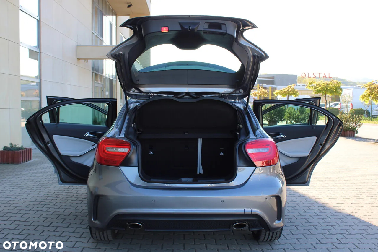 Mercedes-Benz Klasa A 250 4Matic 7G-DCT Urban - 19