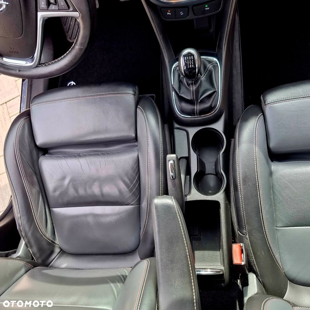 Opel Mokka 1.4 T Cosmo S&S 4x4 - 26