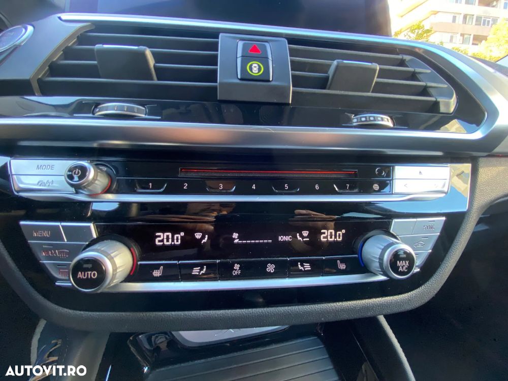 BMW X4 xDrive20d xLine - 12