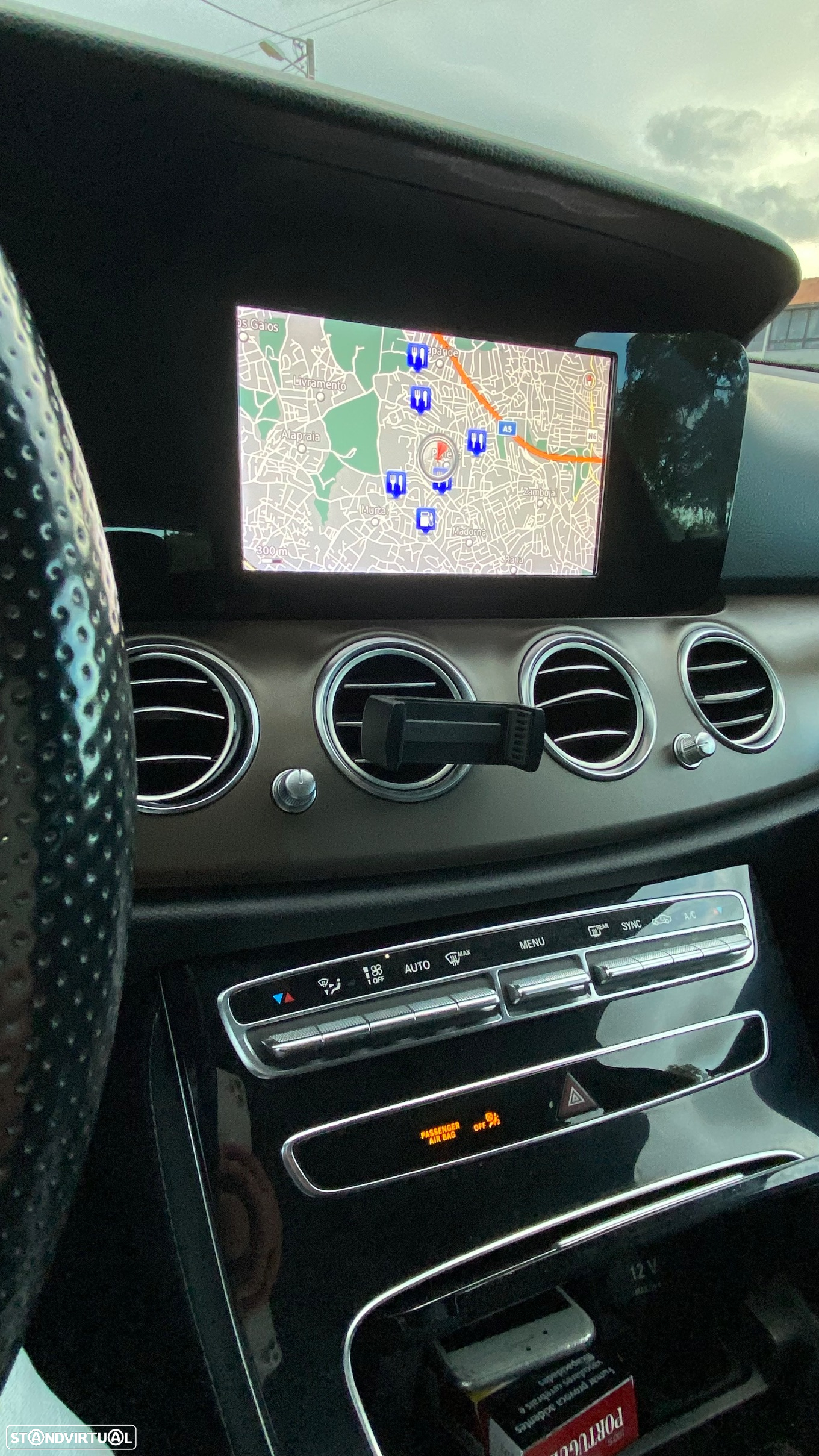 Mercedes-Benz E 220 d T 9G-TRONIC Avantgarde - 10