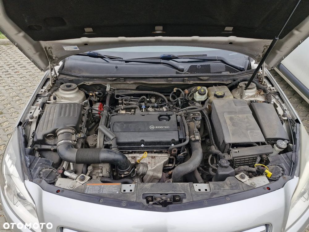 Opel Insignia - 14