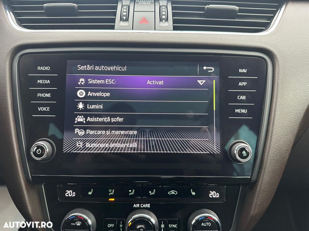Skoda Octavia 2.0 TDI 4X4 DSG L&K - 25