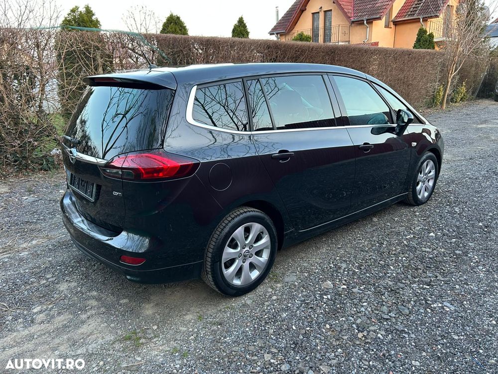 Opel Zafira - 13