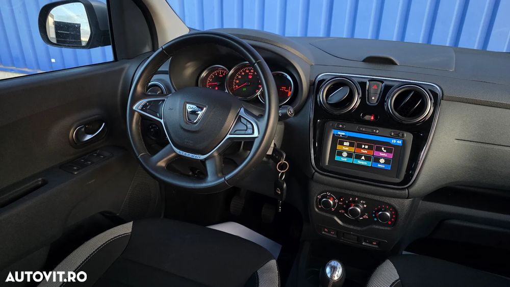Dacia Lodgy Blue dCi 115 (7-Sitzer) Stepway - 15