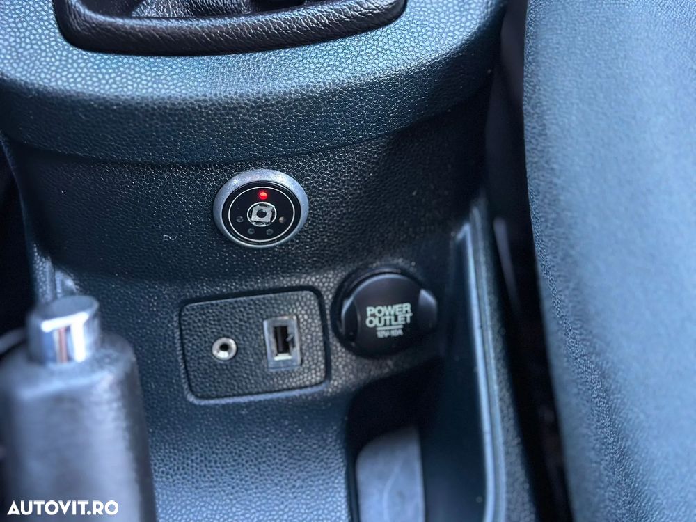 Ford Fiesta 1.4i Trend - 19