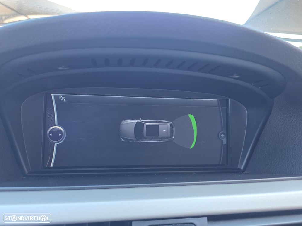 BMW 320 d Navigation - 15