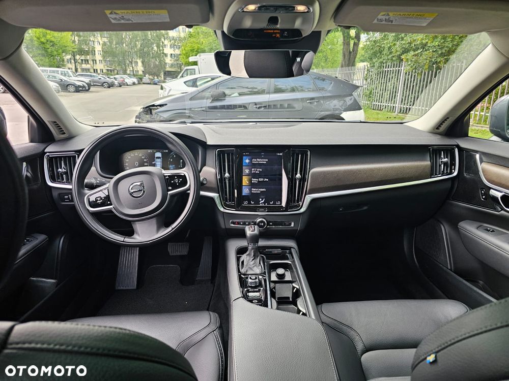 Volvo V90 Cross Country T6 AWD Pro - 18
