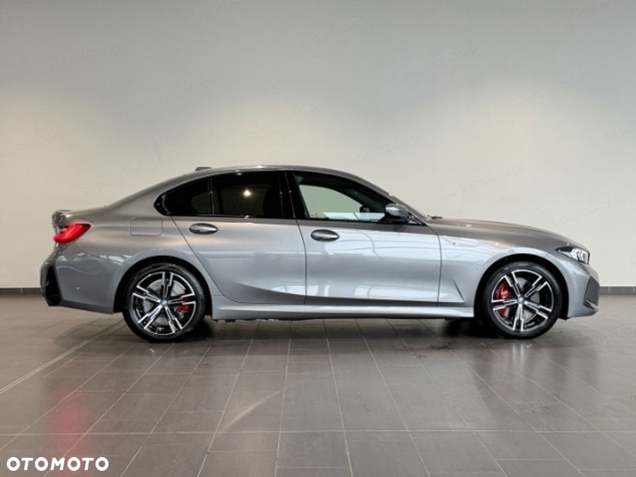 BMW Seria 3 320i xDrive M Sport - 2