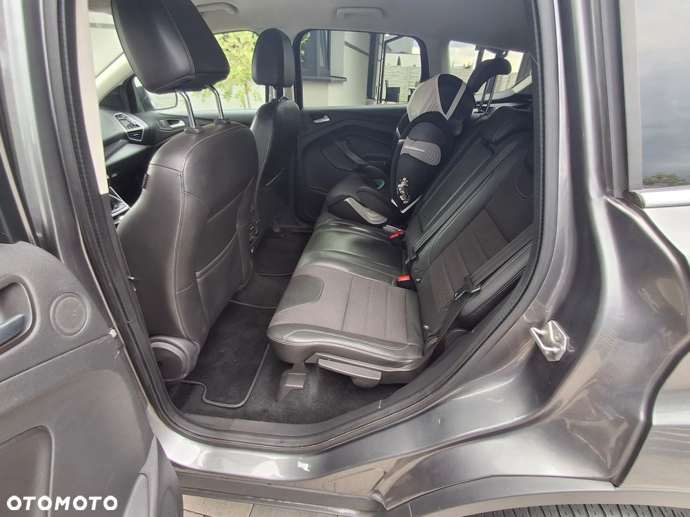 Ford Kuga 2.0 TDCi Titanium - 10
