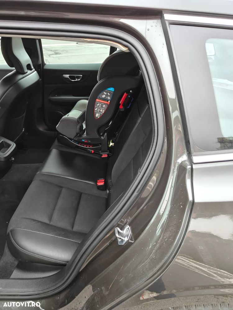 Volvo V60 D4 Geartronic Inscription - 11