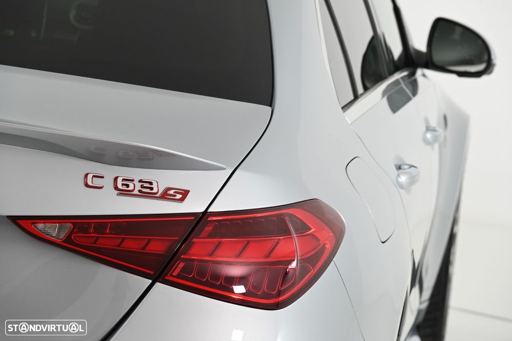 Mercedes-Benz C 63 AMG S E Performance 4Matic - 10