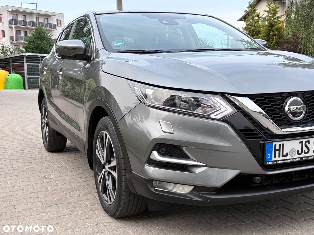 Nissan Qashqai 1.3 DIG-T DCT N-MOTION - 23