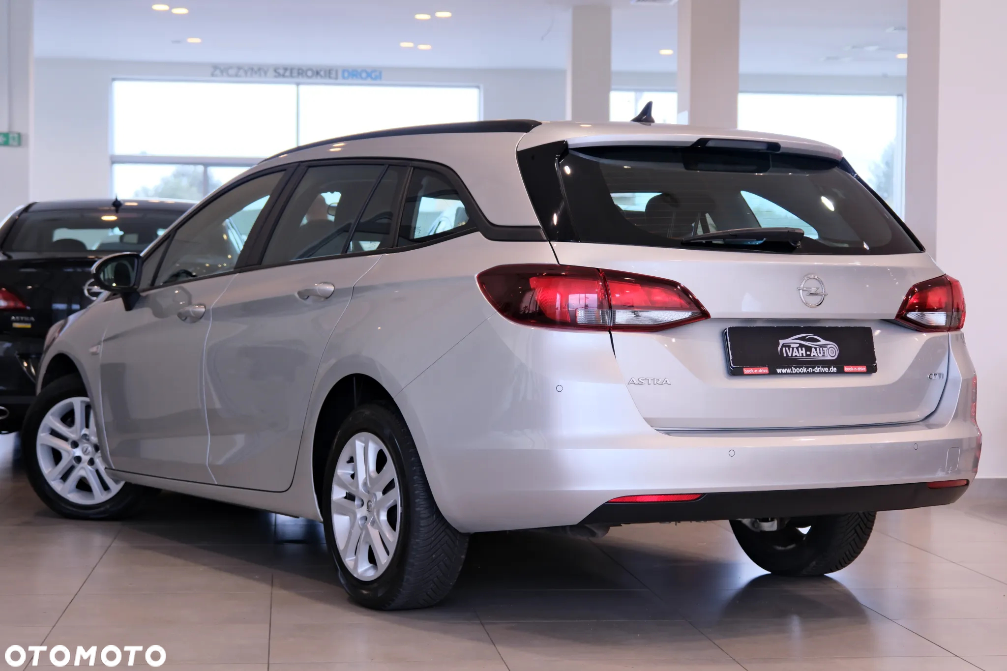 Opel Astra 1.6 CDTI Active - 13