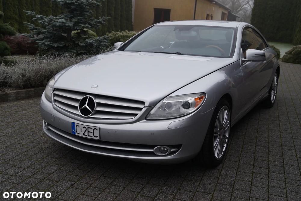 Mercedes-Benz CL 500 4Matic 7G-TRONIC - 2