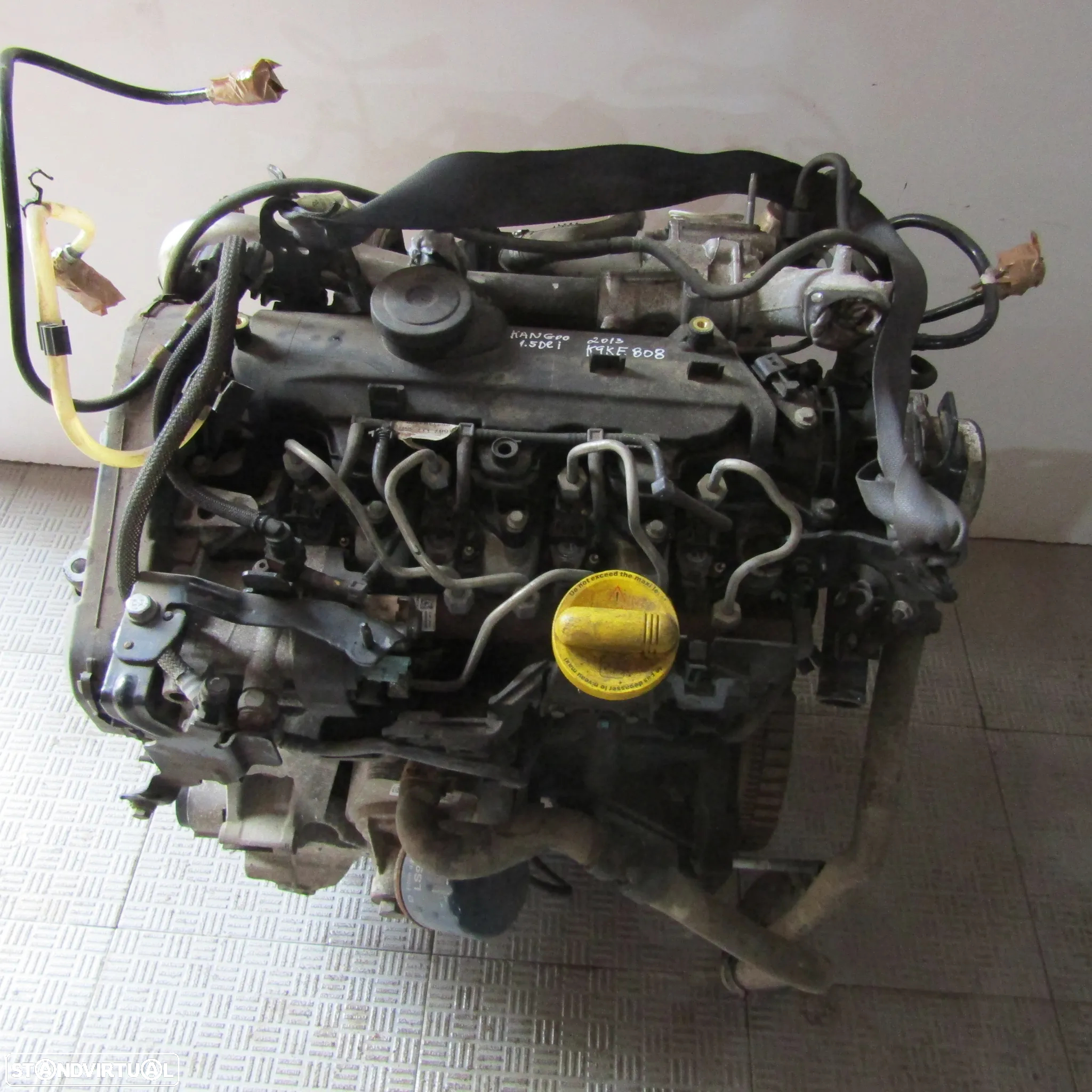 Motor Renault 1.5 Dci com referencia K9K808 - 8