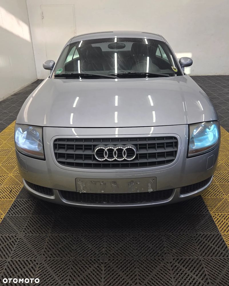 Audi TT Coupé 1.8 T - 8