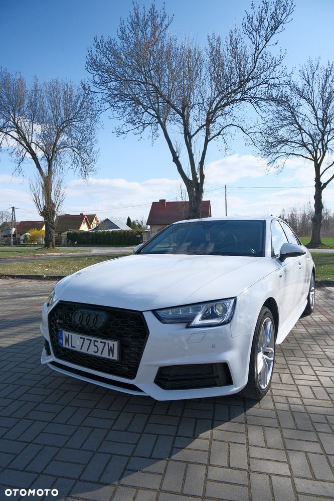 Audi A4 Limousine - 23