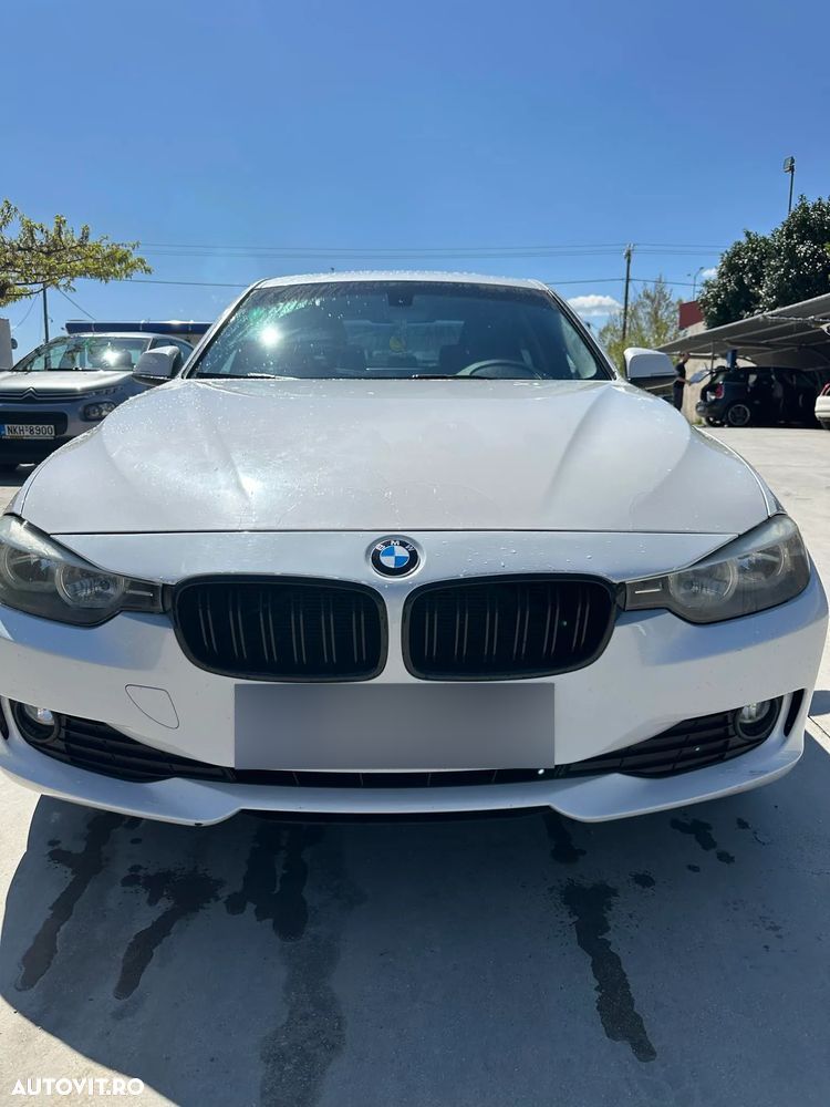 BMW Seria 3 318d Aut. - 1