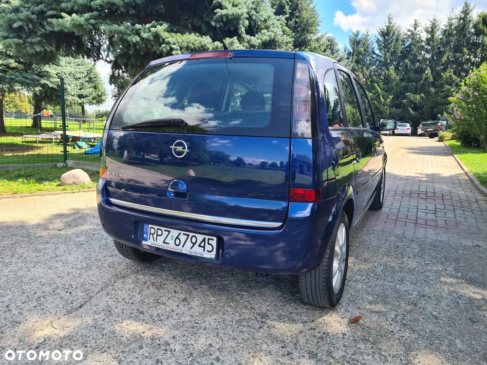 Opel Meriva - 10