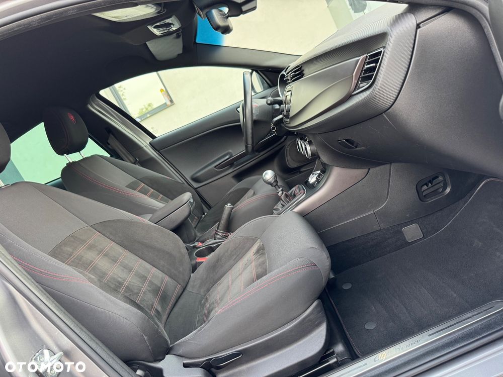 Alfa Romeo Giulietta 1.4 TB 16V Super - 23