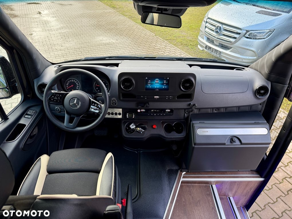 Mercedes-Benz Sprinter 519 Tourist Line - 14