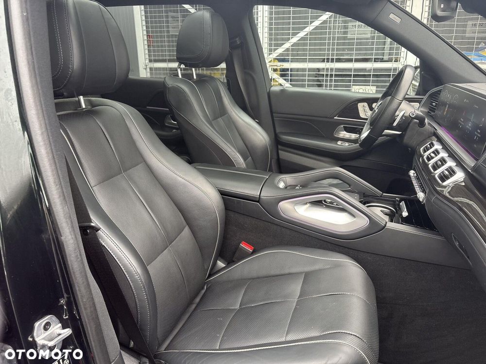 Mercedes-Benz GLS - 19