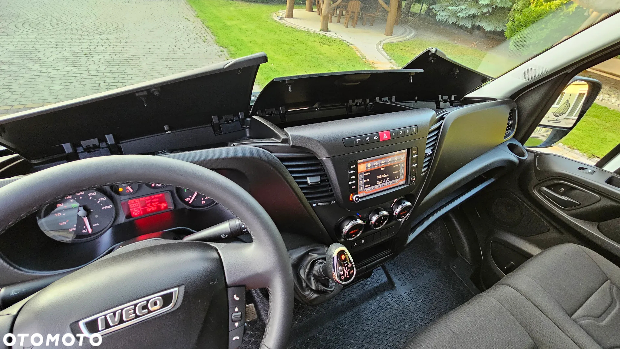 Iveco Daily 35S17 3,0D HI-MATIC - 15