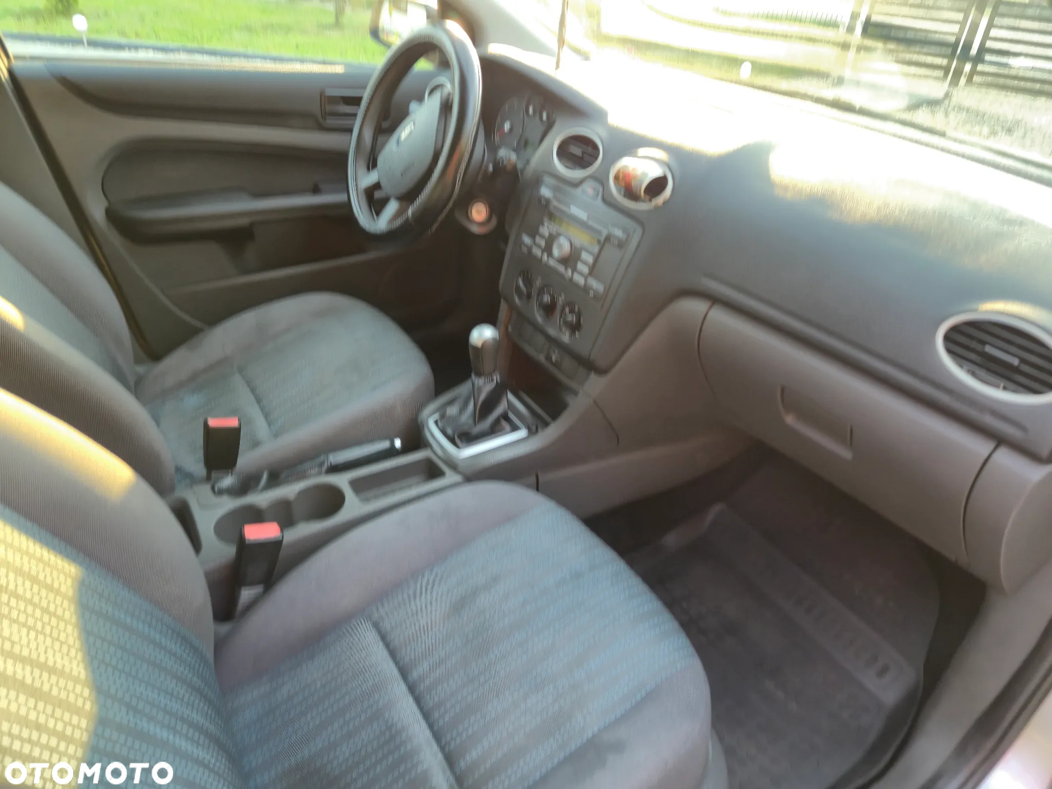 Ford Focus - 25