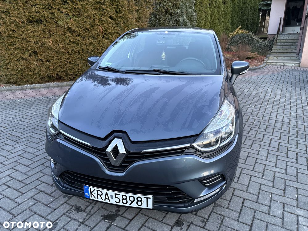 Renault Clio 1.2 16V Alize - 1