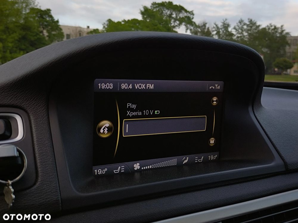 Volvo V70 D3 Summum - 14