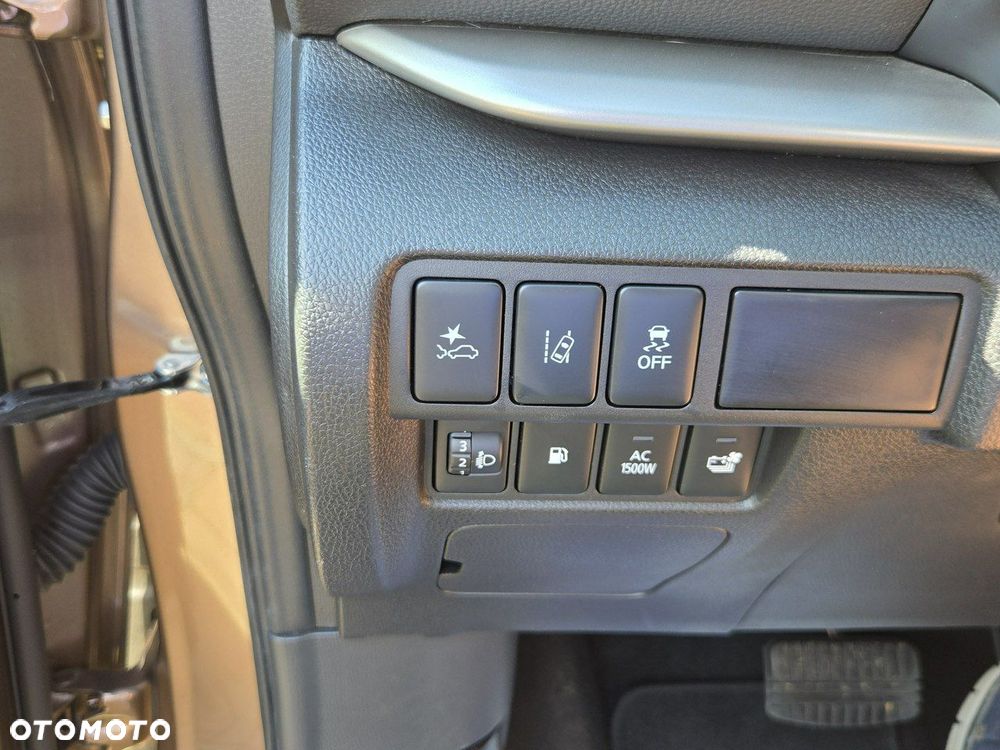 Mitsubishi Eclipse Cross - 22