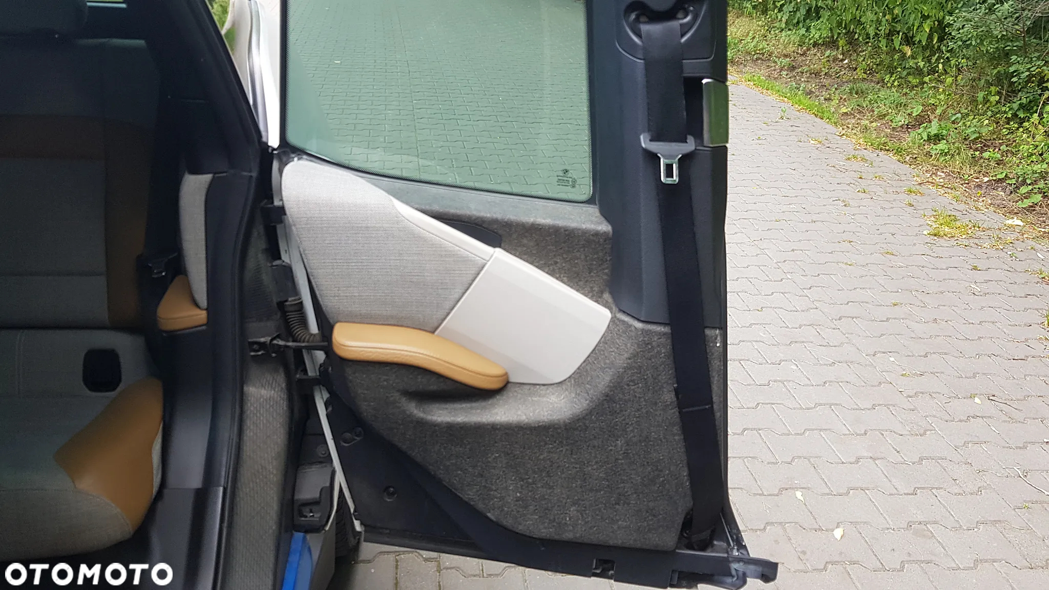 BMW i3 (Range Extender) - 18