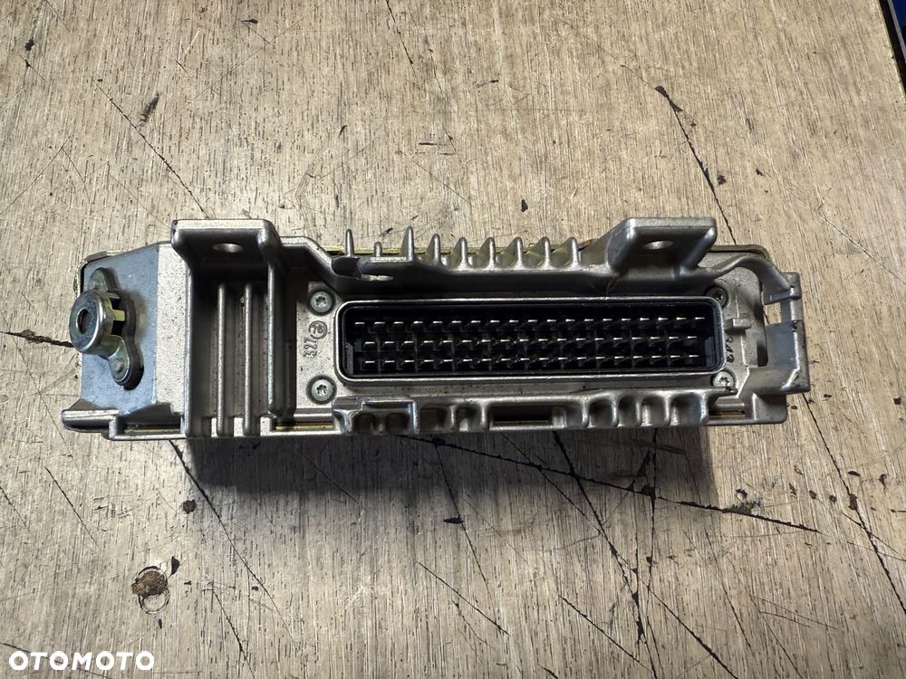 Sterownik abs asc+t e34 e32 Bosch 0265106054 / 1090266 - 4