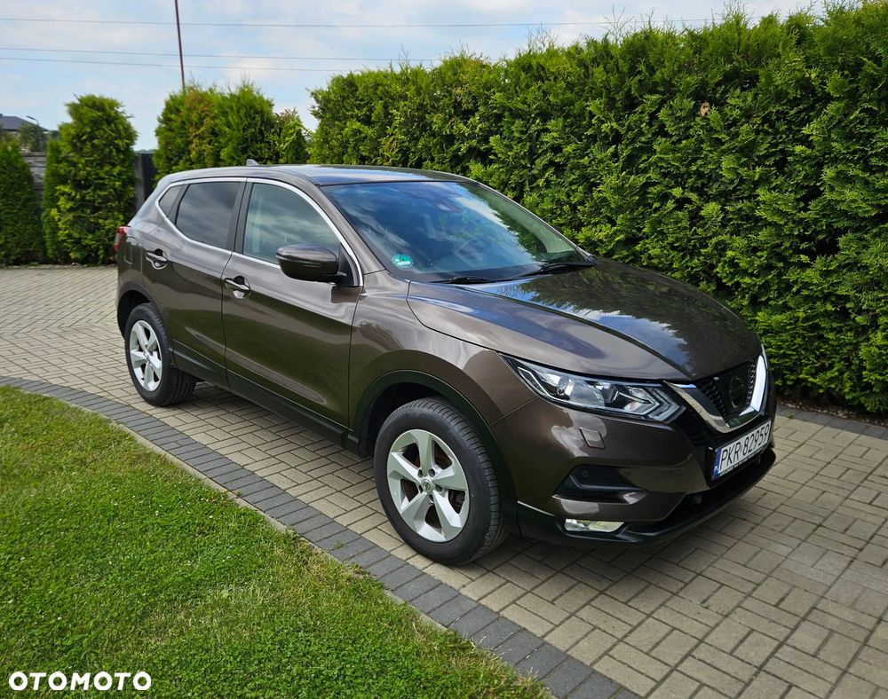Nissan Qashqai 1.6 dCi Visia S&S - 18