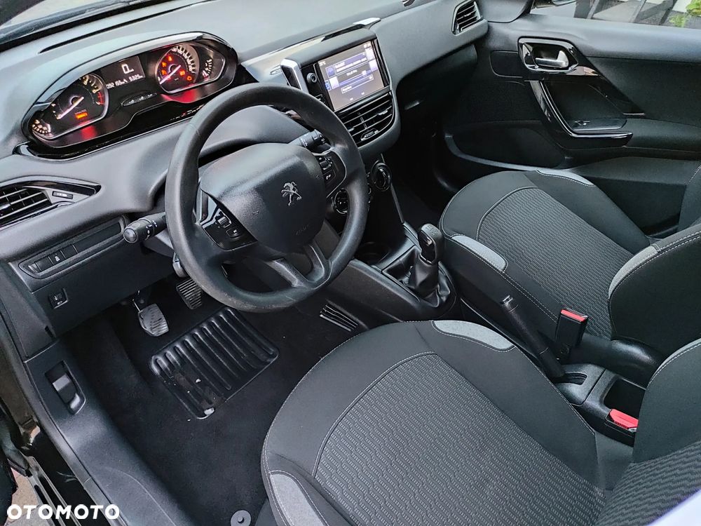 Peugeot 208 68 VTI Active - 40