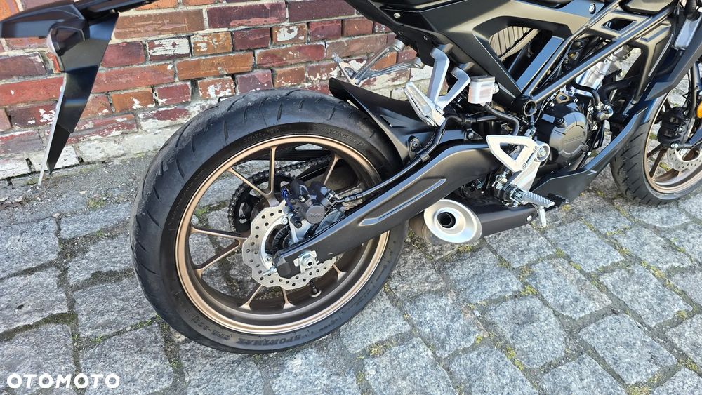Honda CB - 26