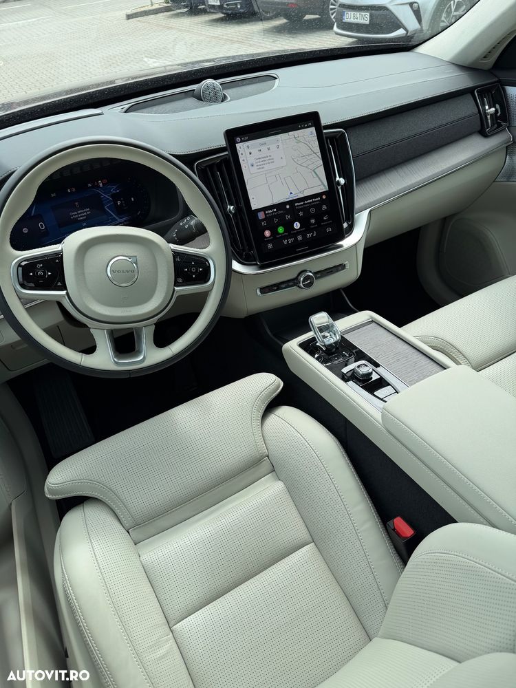 Volvo XC 90 B5 B AWD Ultimate Bright - 12